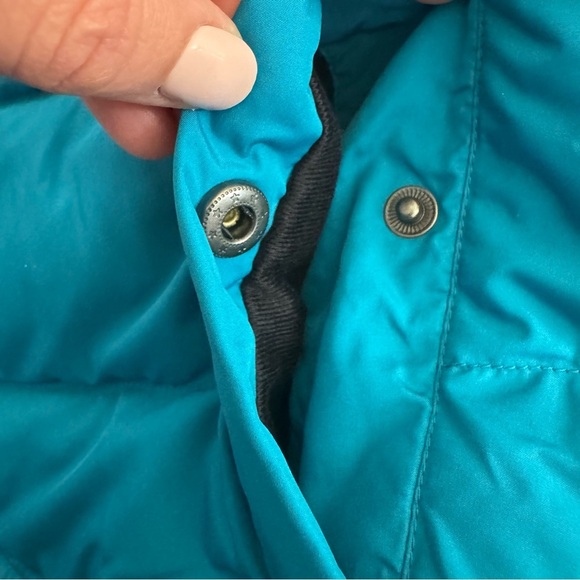 Land’s End Vest Blue Teal Puffer Sleeveless Full Zip Down Feathers Blend XS 2-4 - Picture 5 of 7